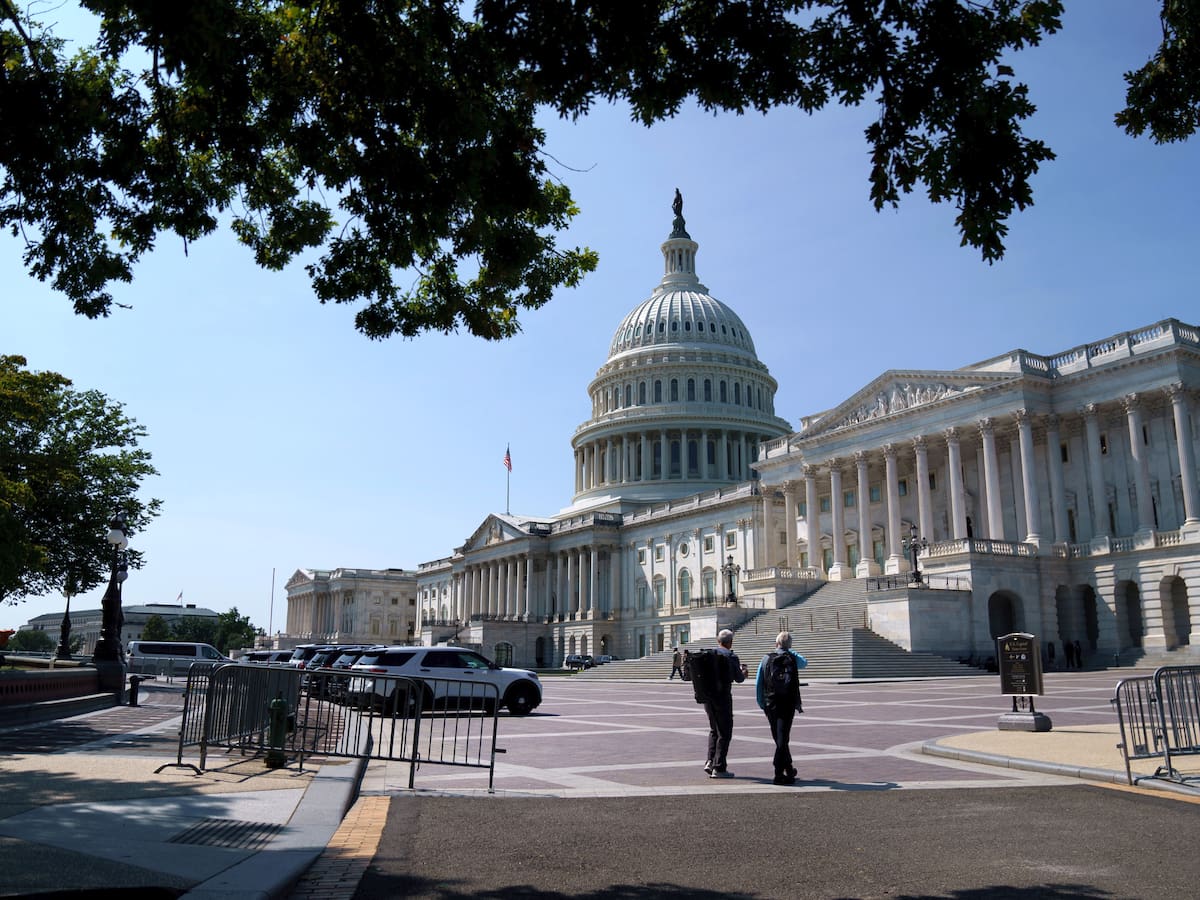 Cámara de Representantes de Estados Unidos vota a favor de publicar archivos de Epstein