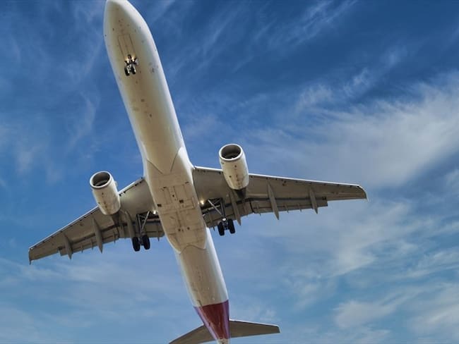 Esta decisión se adoptó como resultado de una revisión a los contratos celebrados entre las empresas y los usuarios del sector aéreo. Foto: Getty Images / EDUARDO RAMOS CASTANEDA