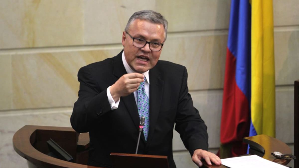 Biden perdonó a condenados por posesión de marihuana: habla el ministro de Justicia, Néstor Osuna