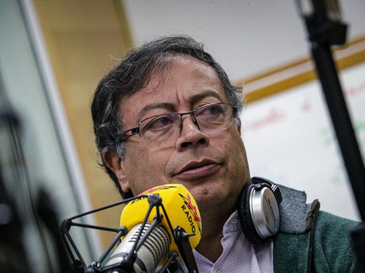 Gustavo Petro: “estamos ante un verdadero golpe de Estado impulsado por Uribe”