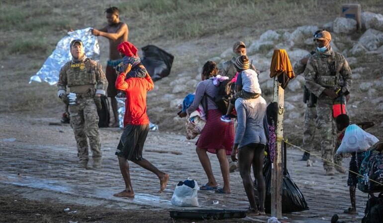Ya no hay migrantes haitianos en el puente fronterizo: Alejandro Mayorkas. Foto: Getty Images