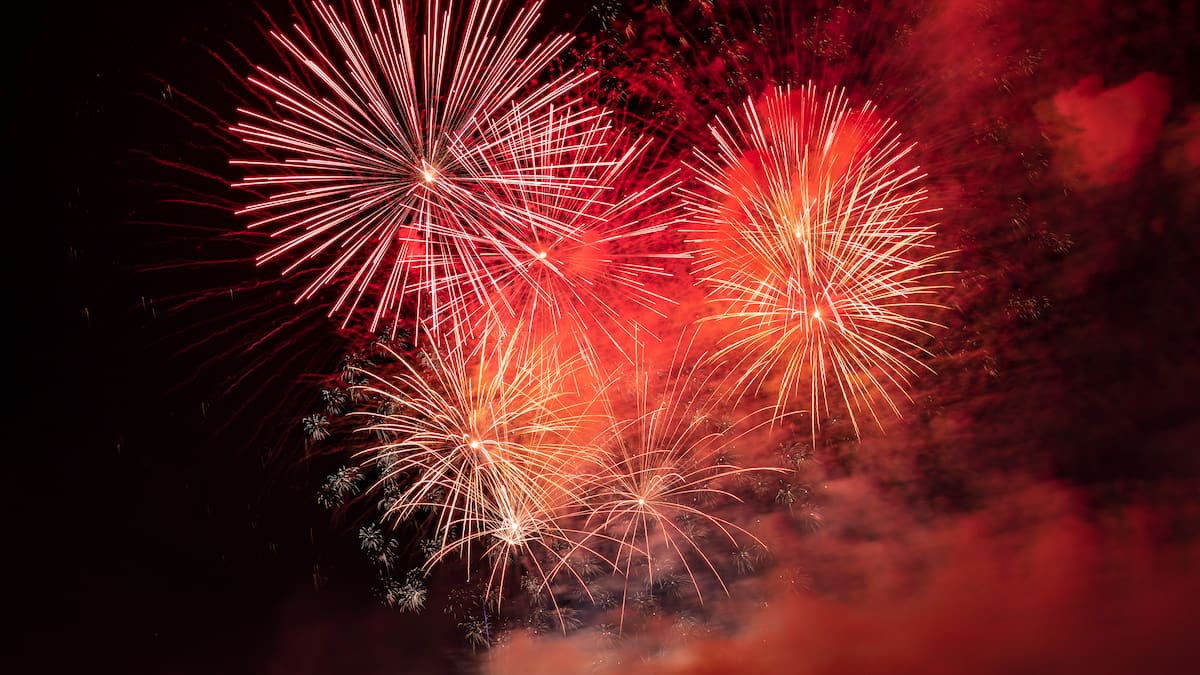 “Cielos en Calma”, esta es la Ley que prohíbe pólvora con fondos públicos y alboradas