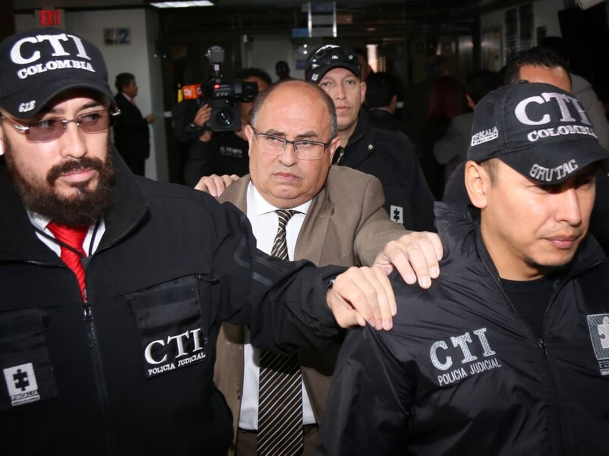Chuzadas: condenan a 5 años de prisión a exfiscal Fabio Martínez Lugo