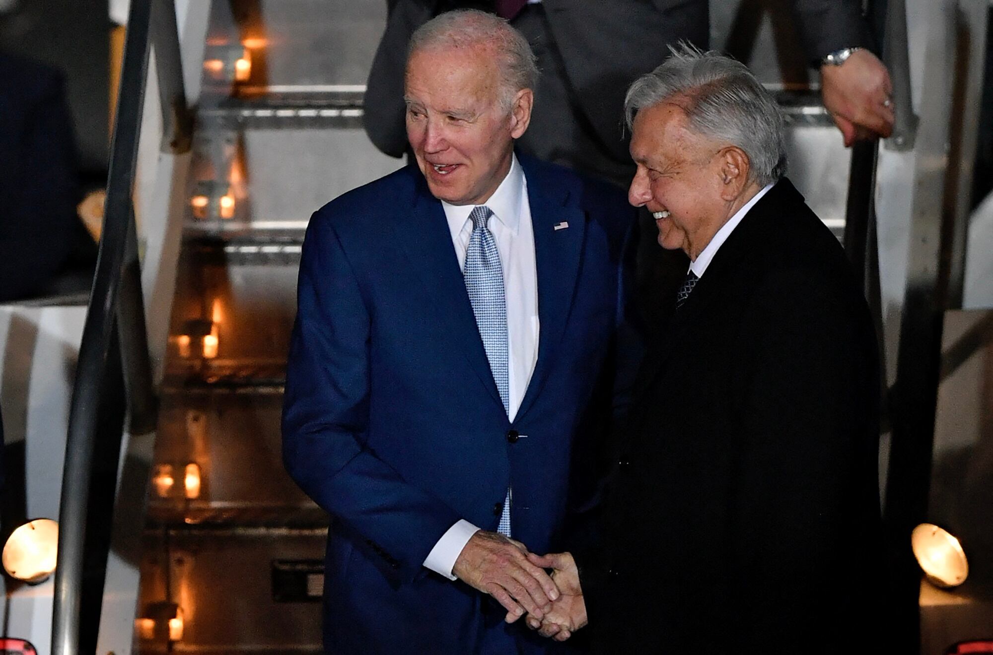 Joe Biden y Andrés Manuel López Obrador. (Photo by CLAUDIO CRUZ / AFP)