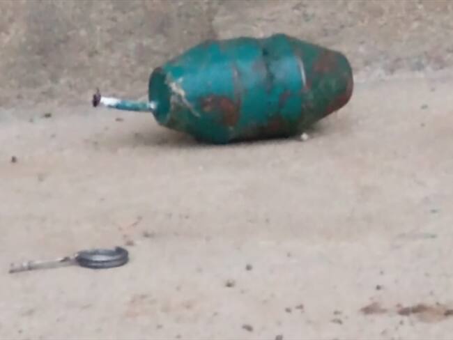 En la zona hay munición sin explotar, por lo que técnicos antiexplosivos inspeccionarán la escena . Foto: Cortesía