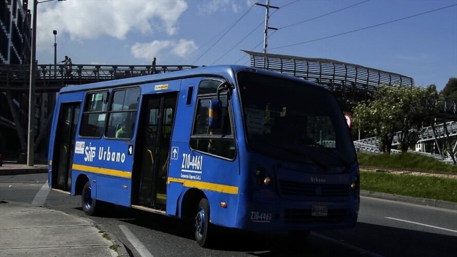 Bus del SITP en las calles de Bogotá. Foto: Colprensa/Luisa González