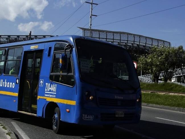 Bus del SITP en las calles de Bogotá. Foto: Colprensa/Luisa González