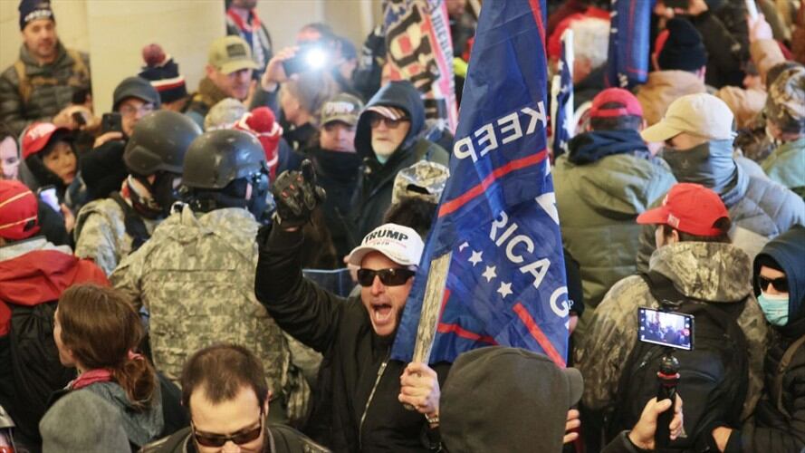 Partidarios de Trump irrumpen en el Congreso de Estados Unidos. Foto: Getty Images