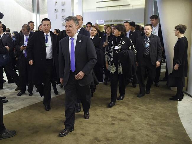 Me preocupan los medios de comunicación y la polarización: Santos. Foto: Presidencia