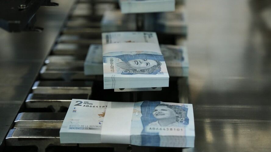 El servicio al público de los bancos a través de oficinas y sucursales se mantendrá en todos los municipios de Colombia. Foto: Colprensa