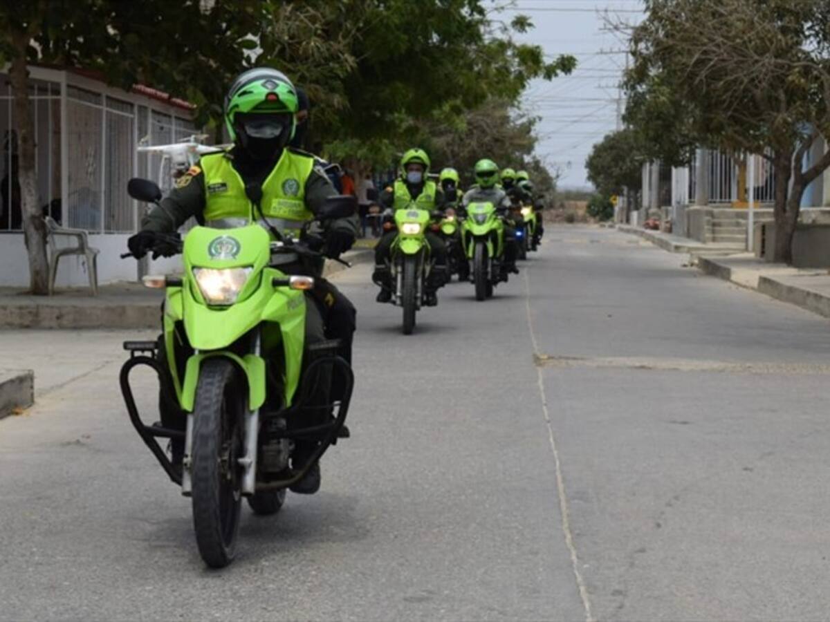 Policías con Covid -19 en Barranquilla permanecen aislados