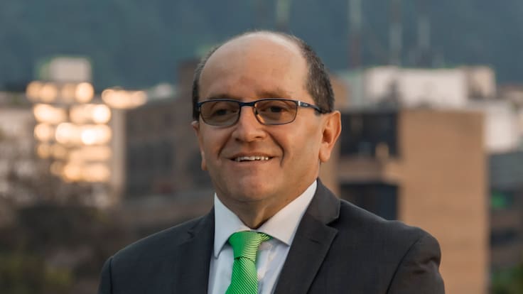 Congreso eligió a Álvaro Echeverry, cercano al petrismo, como nuevo magistrado del CNE