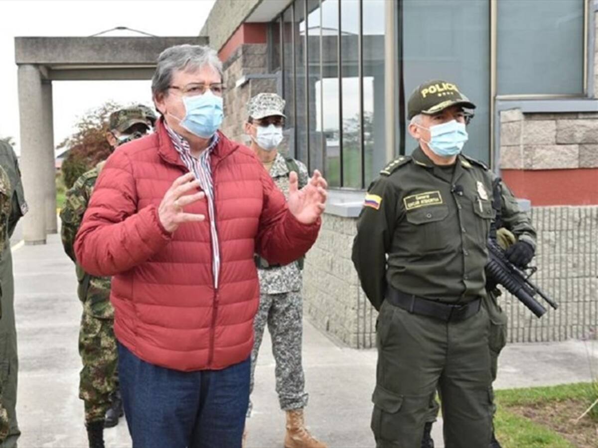 Mindefensa y Policía entregan detalles de operativos contra la criminalidad en el país