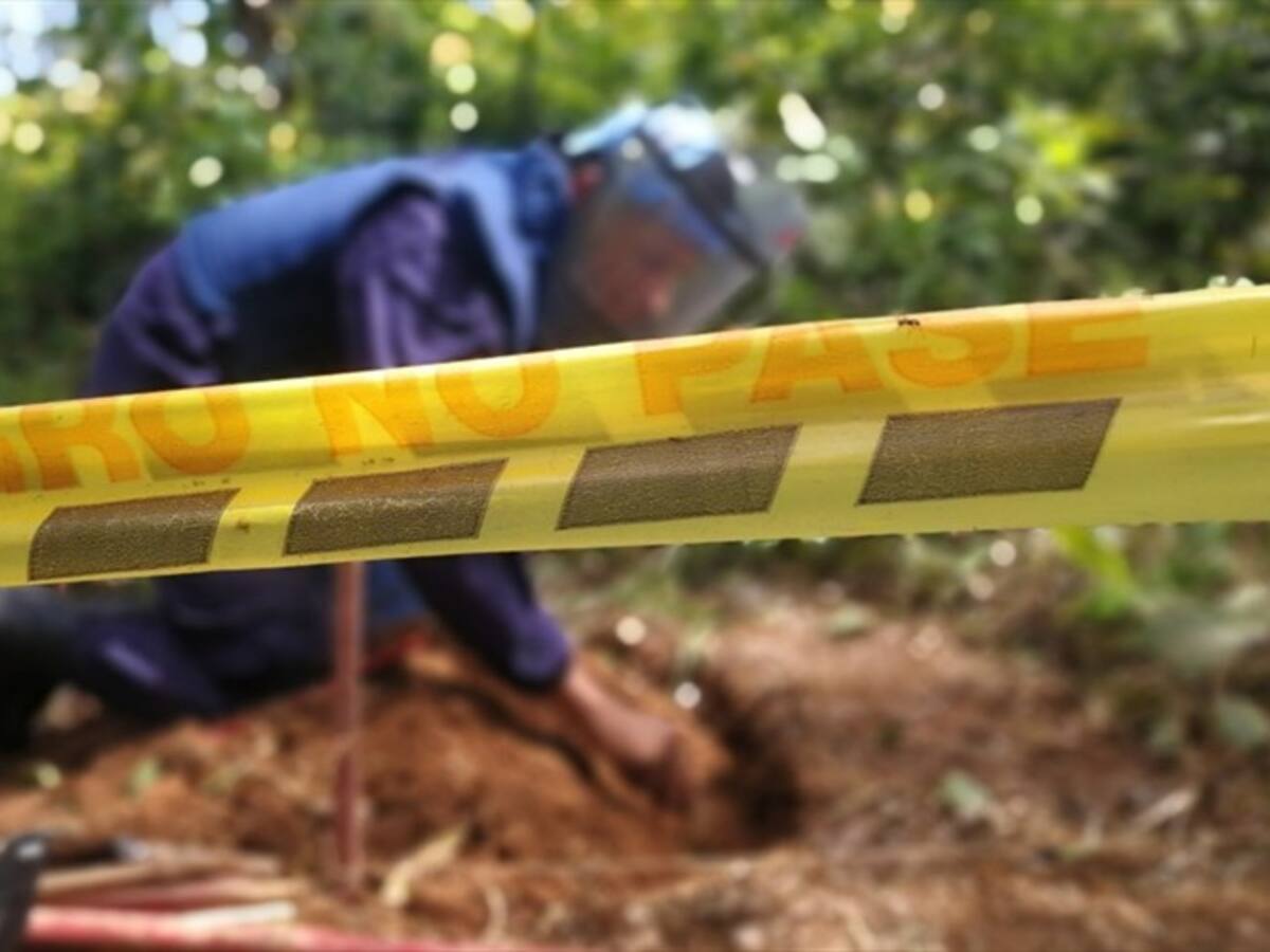Circularon algunos panfletos del Eln amenazando a la población del Bolívar: Leguizamón