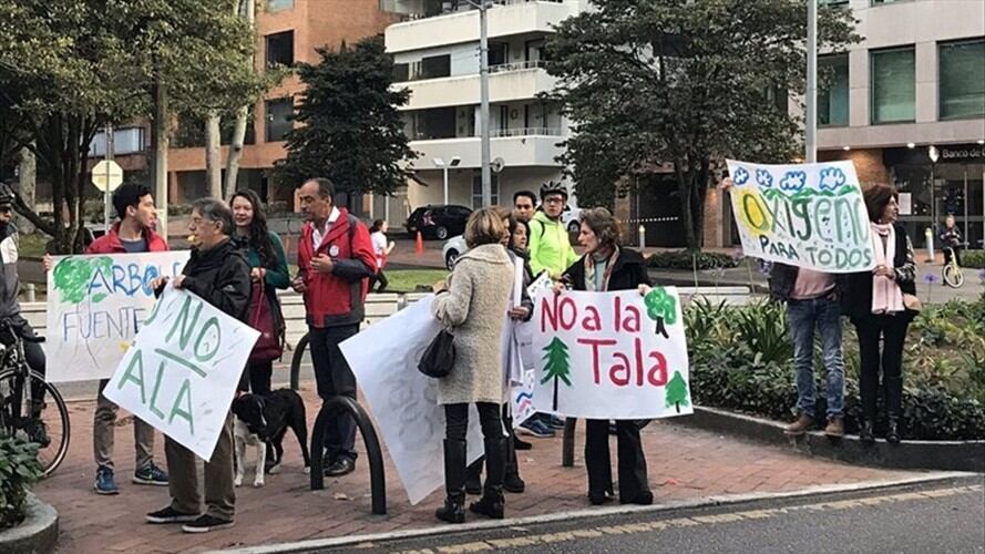 Personera pide a Distrito respetar orden judicial de parque El Japón. Foto: En Twitter @CarlosCarrilloA