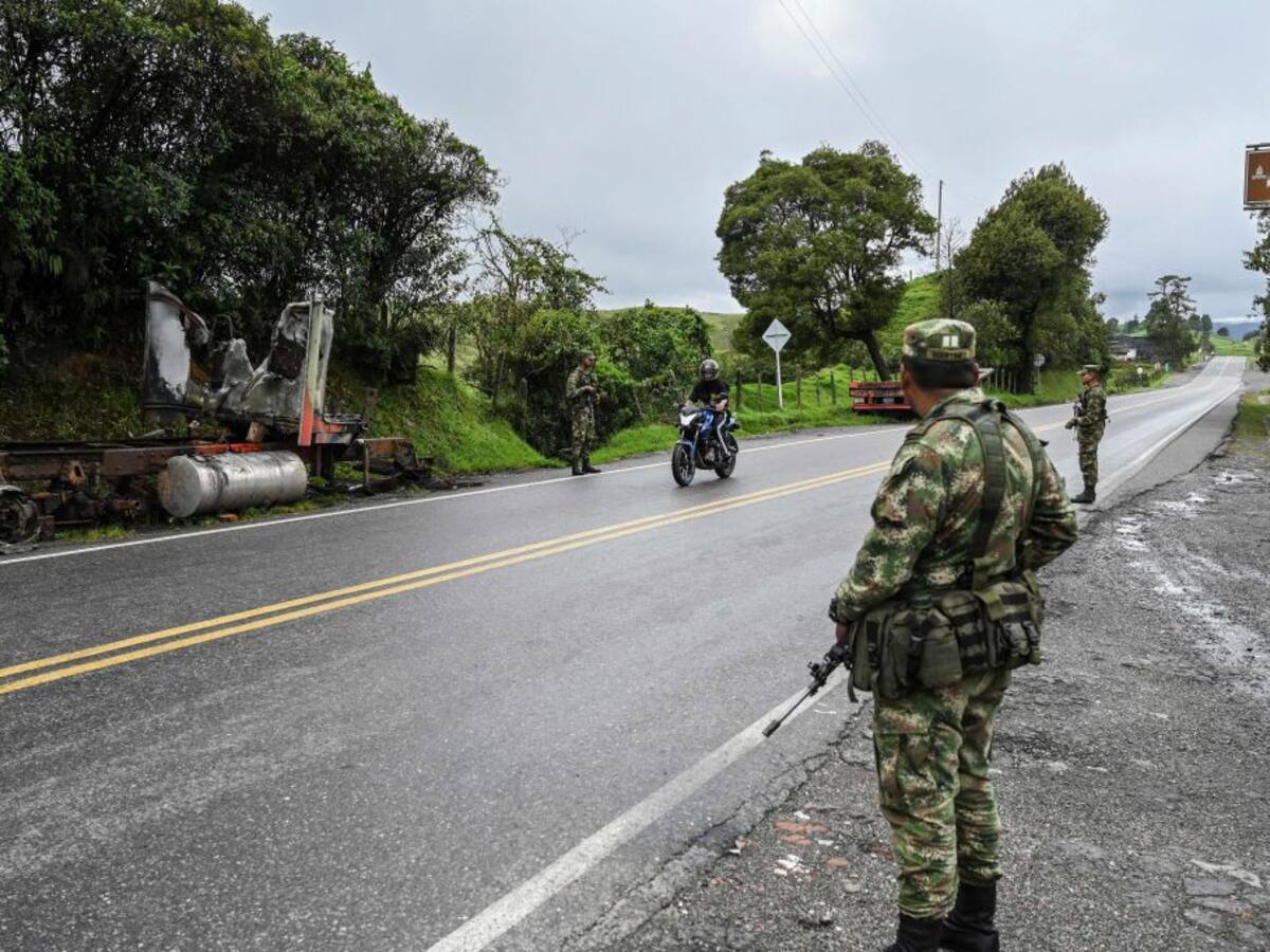 Los grupos armados siempre han decidido quién entra o sale del territorio: víctimas del paro armado