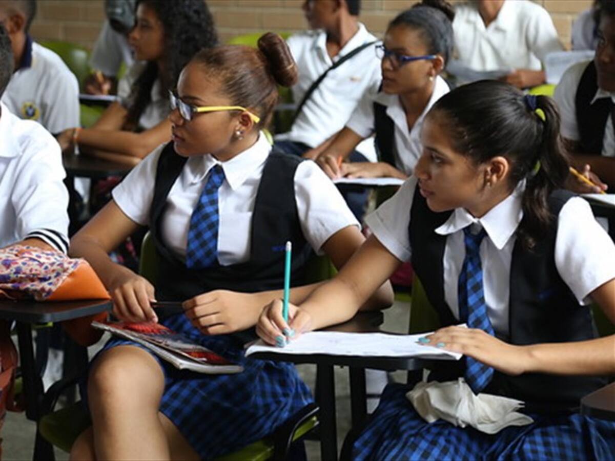 Seis Municipios de Córdoba realizarían clases a medias por amenazas de grupos ilegales