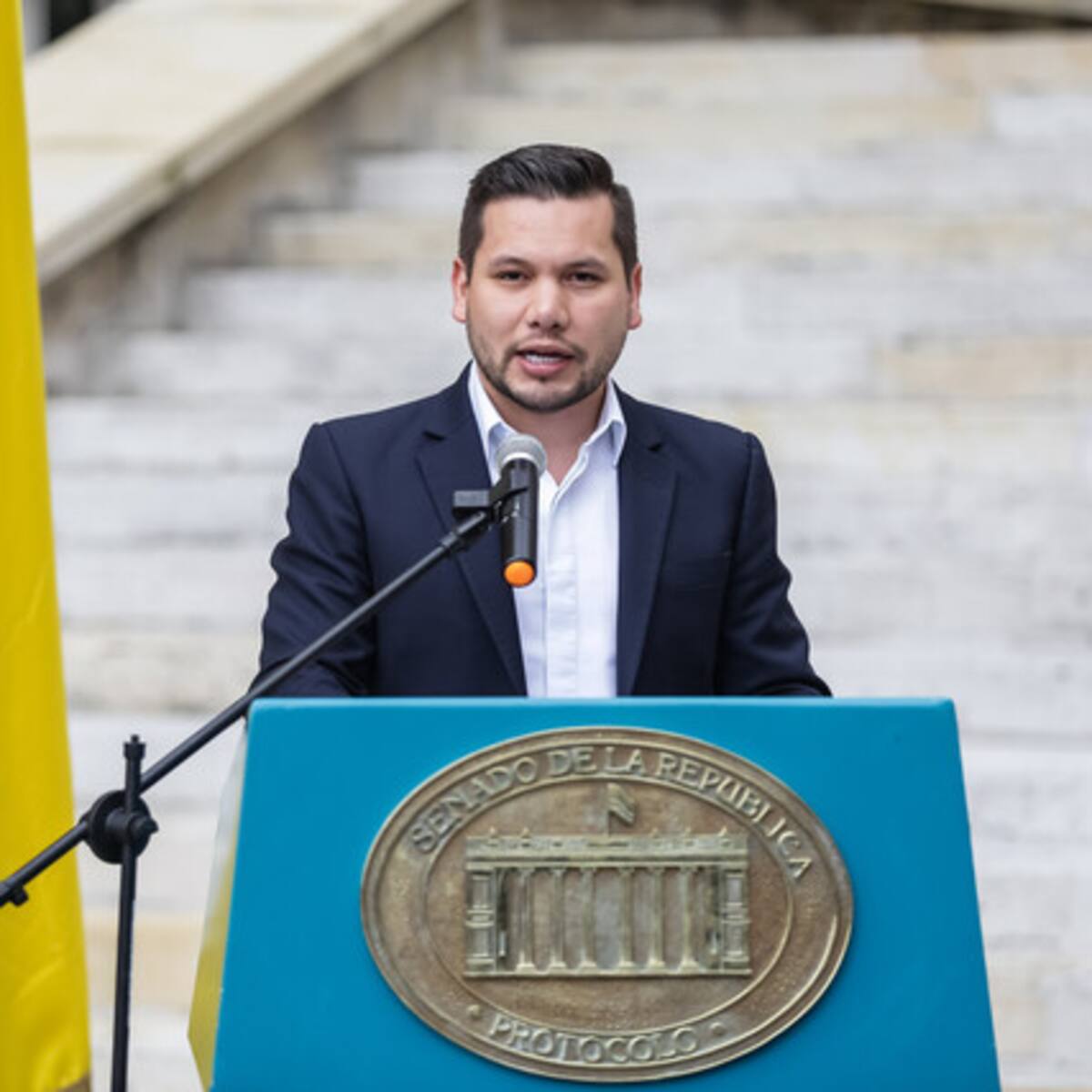 Presidente de la Cámara respaldó suspensión del proceso de elección de contralor