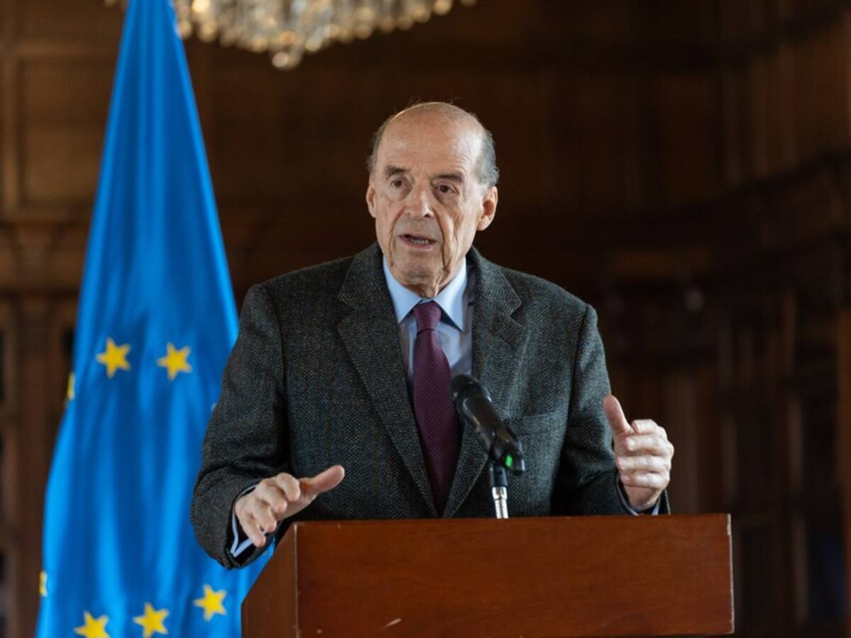 Canciller Álvaro Leyva participará en el Foro de Oslo