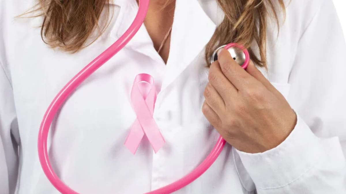Alerta por aumento de casos de cáncer de mamá en Bogotá