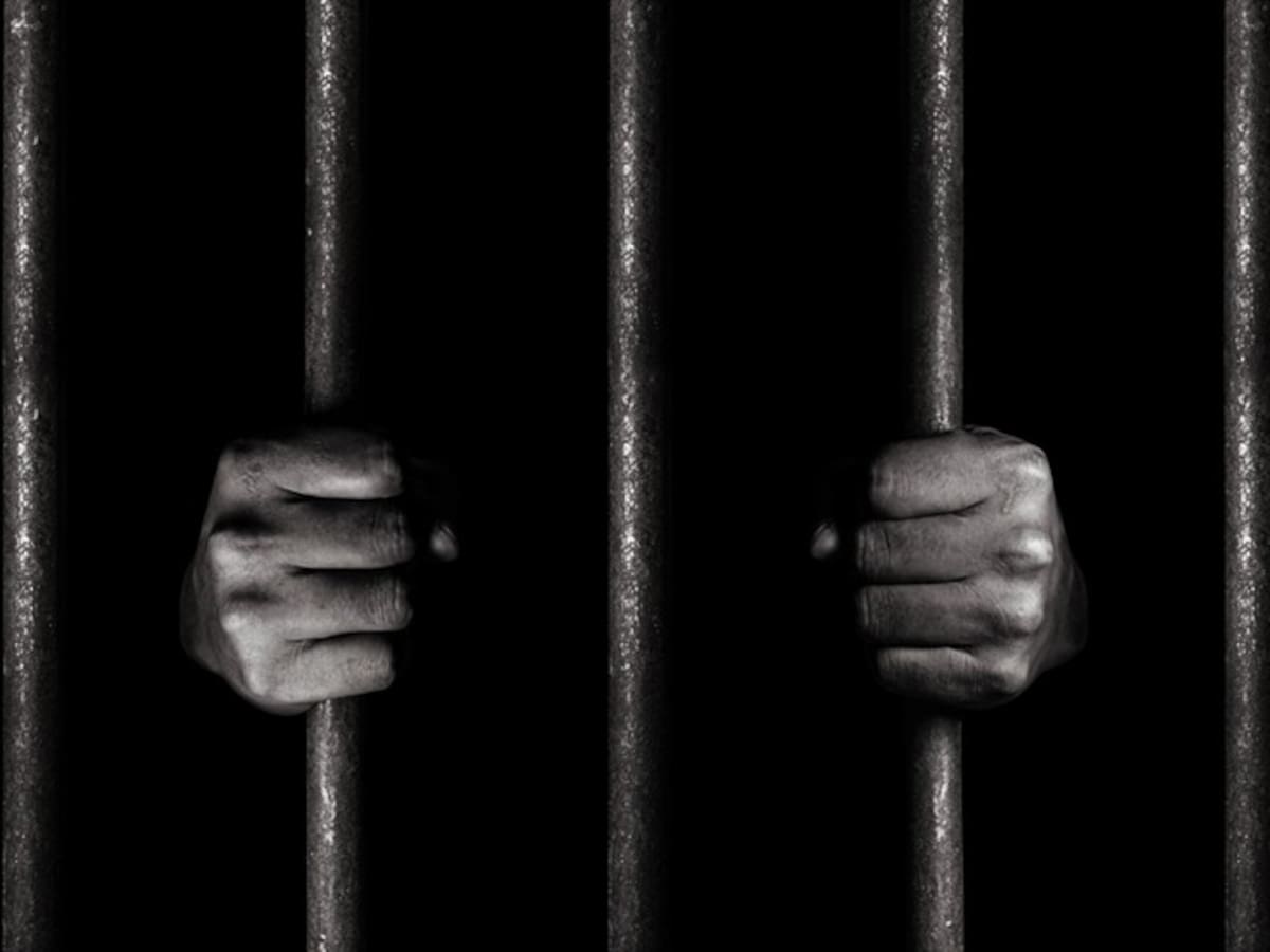 Envían a la cárcel a tres extranjeros por presunto tráfico de migrantes