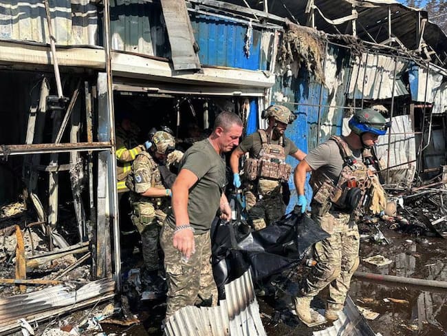 Ataque a mercado ucraniano fue con un misil de Ucrania y no de Rusia: periodista de NYT