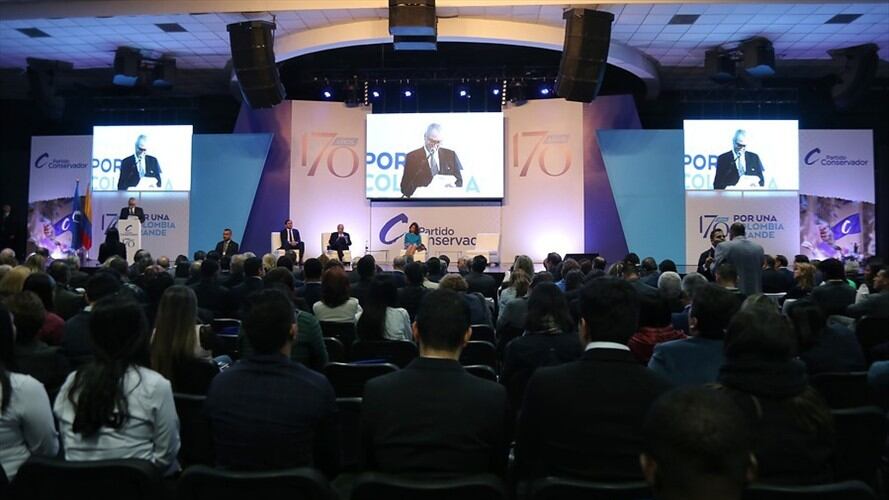 Después de casi año y medio de hacer parte de la coalición, el Partido Conservador espera entrar al Gobierno con un cargo de primer nivel. Foto: Colprensa