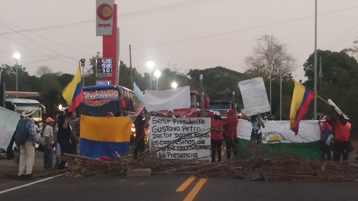 Bloqueos en vías del Atlántico por parte de mineros artesanales