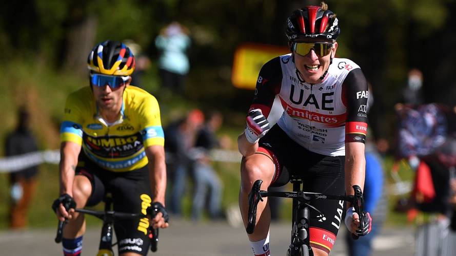 Primoz Roglic y Tadej Pogacar -Vuelta Ciclista Pais Vasco 2021. Créditos: Getty Images/ David Ramos