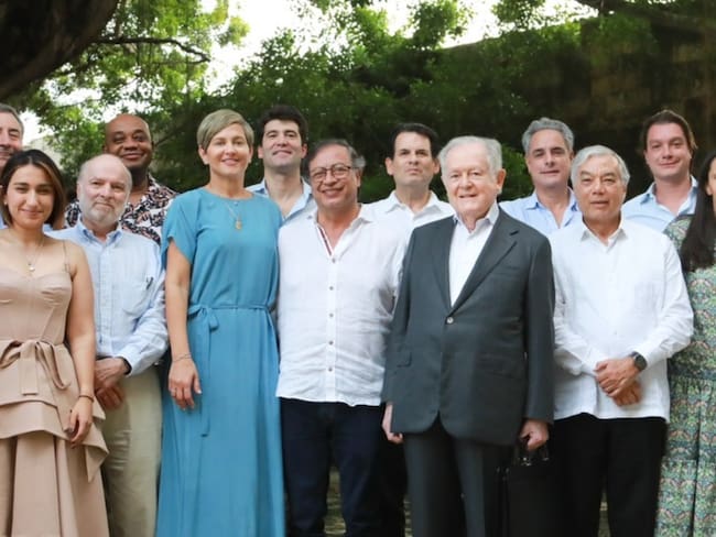 Detrás de cámaras del encuentro del presidente Petro con los más ricos de Colombia