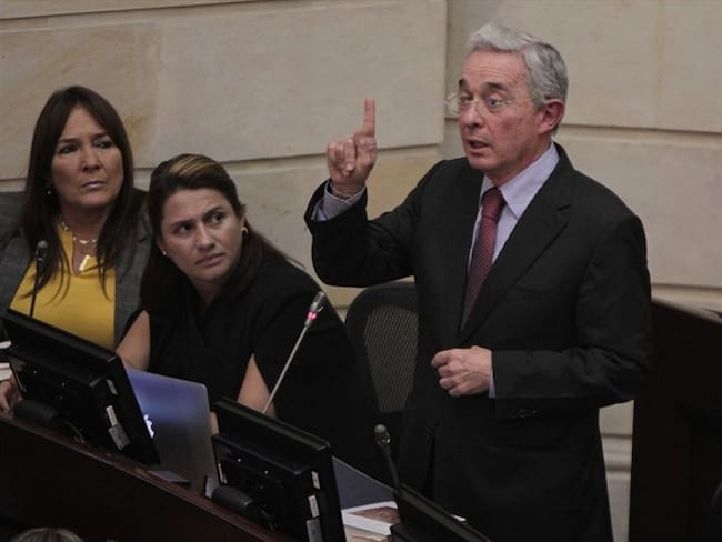 Uribe se suma a ley de pago a 30 días