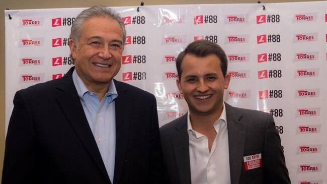 Óscar Naranjo hizo una excepción en su alejamiento de la política para apoyar la candidatura a la JAL de Usaquén de su sobrino, Eduardo Torres Naranjo. Foto: Cortesía.