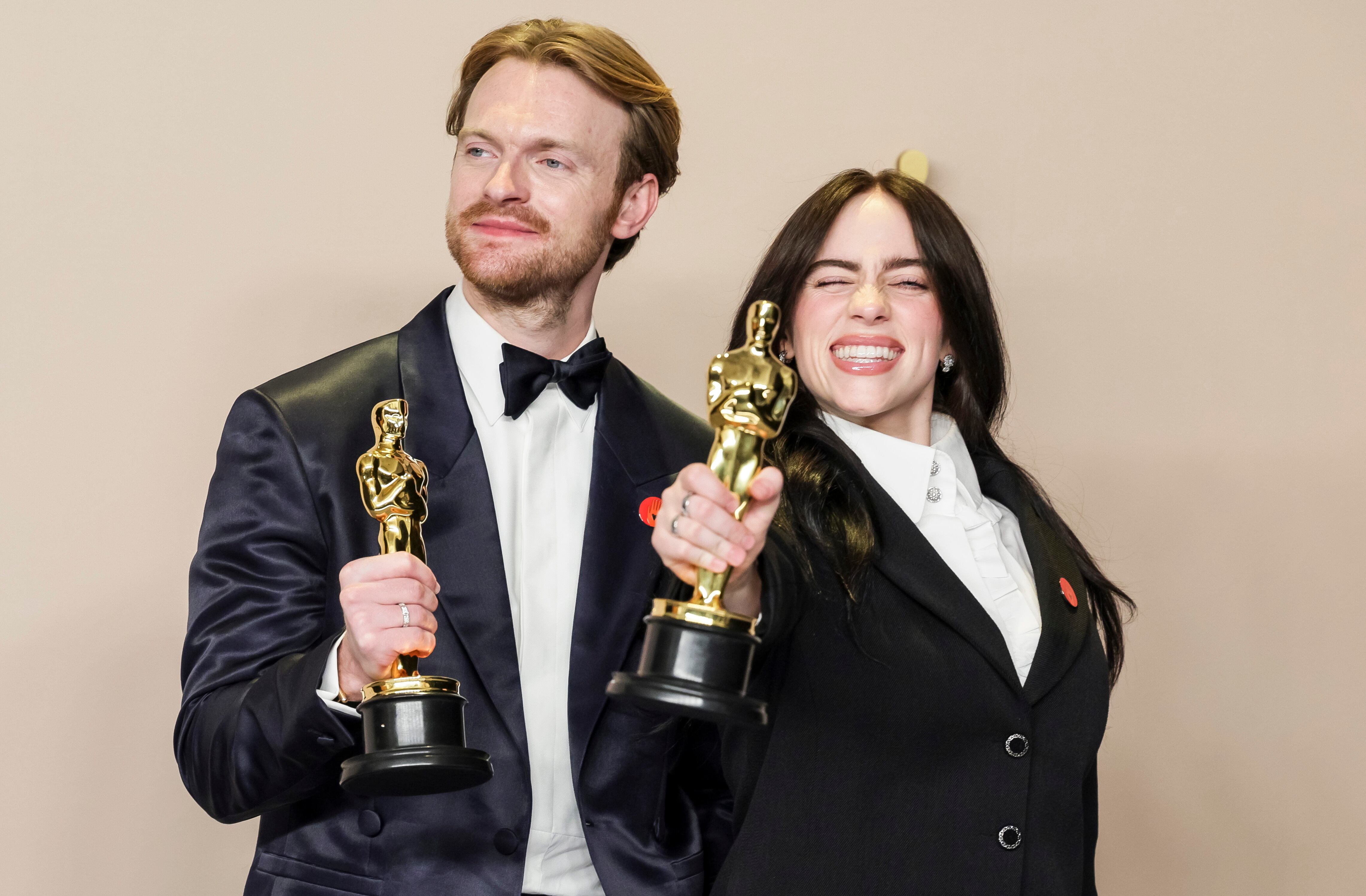 La música fue algo que siempre quisimos hacer: Finneas, hermano de Billie Eilish, en La W