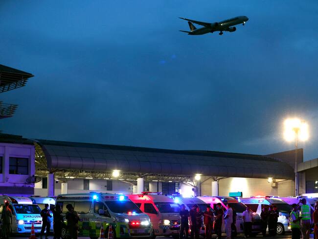 Vuelo de Singapore Airlines aterrizó de emergencia en Bangkok. Foto: (Singapur, Tailandia, Londres, Singapur) EFE/EPA/RUNGROJ YONGRIT