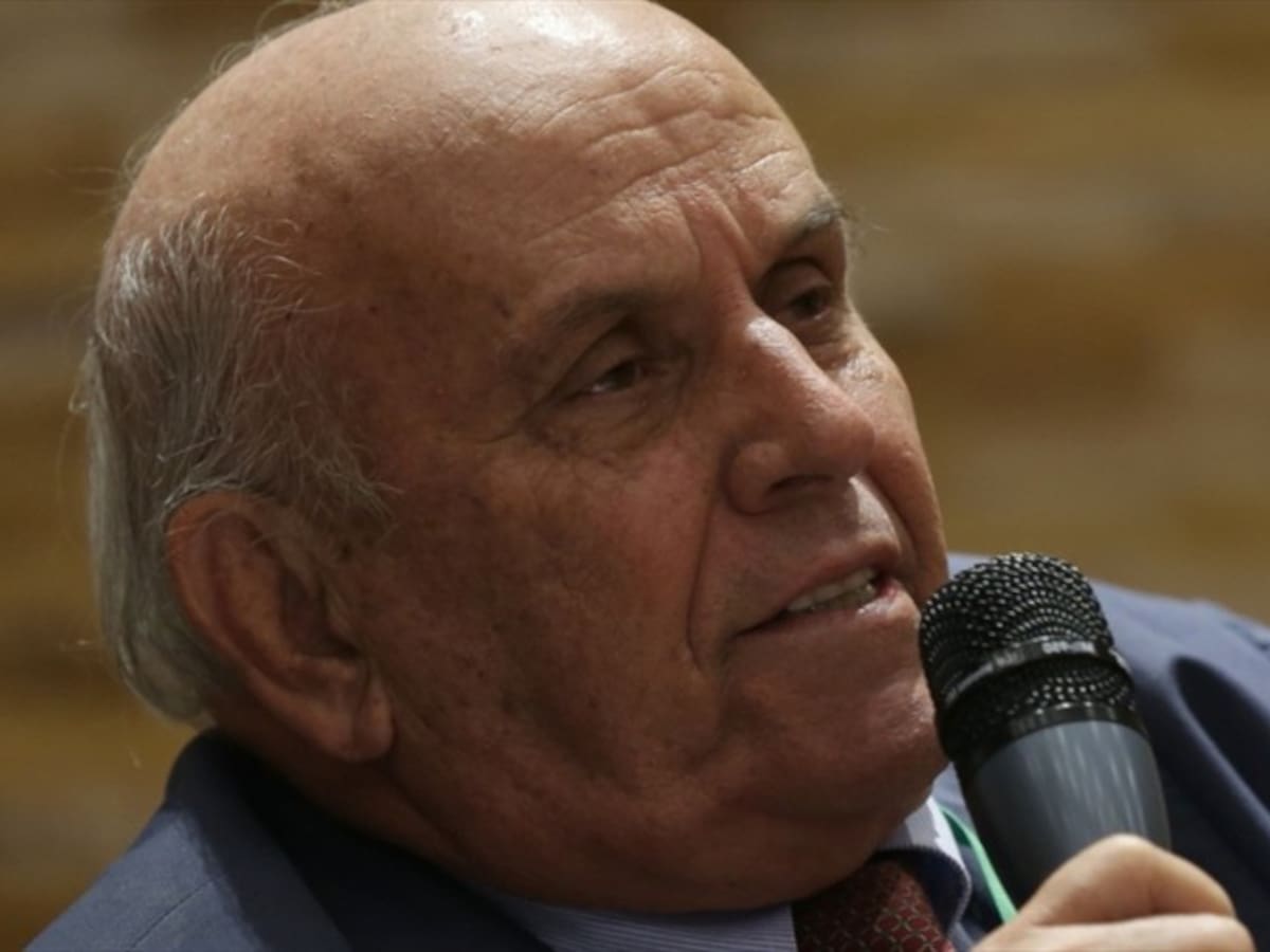 Decretan toque de queda en Cali tras disturbios durante jornada de paro