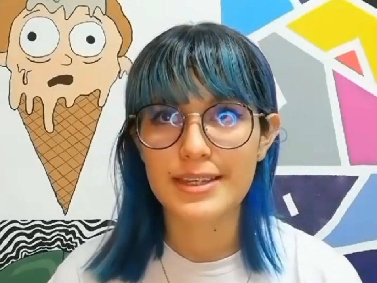 Joven se podrá graduar con su cabello azul tras escándalo en Bucaramanga