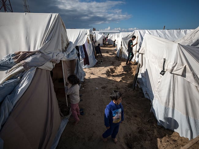 “Quienes han pagado el precio de esta guerra terrible son los civiles”: Mauricio Lapchik