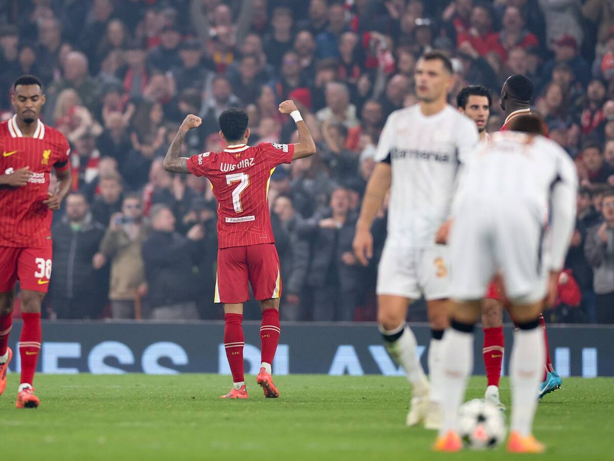 Liverpool goleó 4-0 al Leverkusen en Champions con un triplete de Luis Díaz