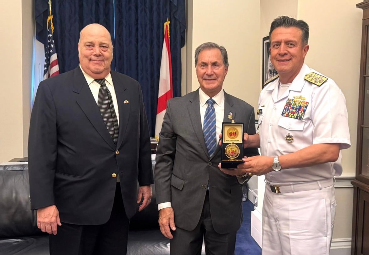 Comandante General de las Fuerzas Militares de Colombia viajó a Estados Unidos