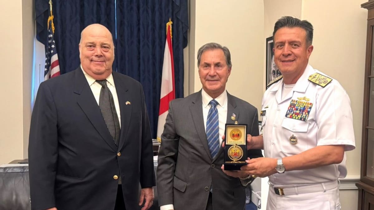 Comandante General de las Fuerzas Militares de Colombia viajó a Estados Unidos