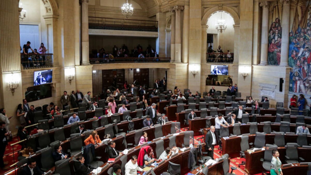 Molestia con presidente de la Cámara por supuesto bloqueo a comisiones: ¿qué responde?