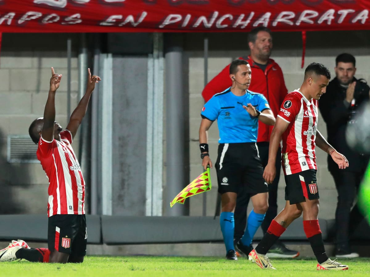 Actuación estelar de Cetré en remontada de Estudiantes por Libertadores: gol y asistencia
