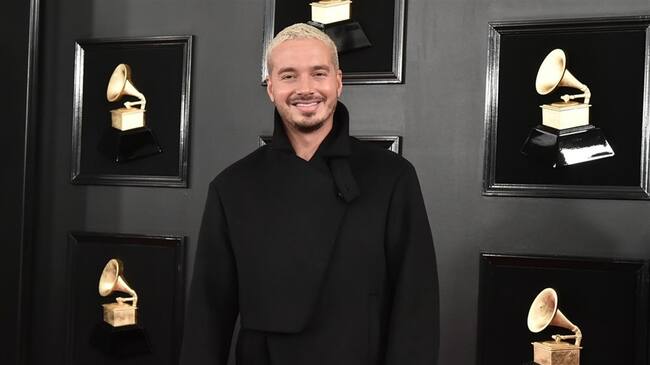 El cantante paisa J Balvin dejó claro que no es la evolución del cantante cartagenero. Foto: Getty Images