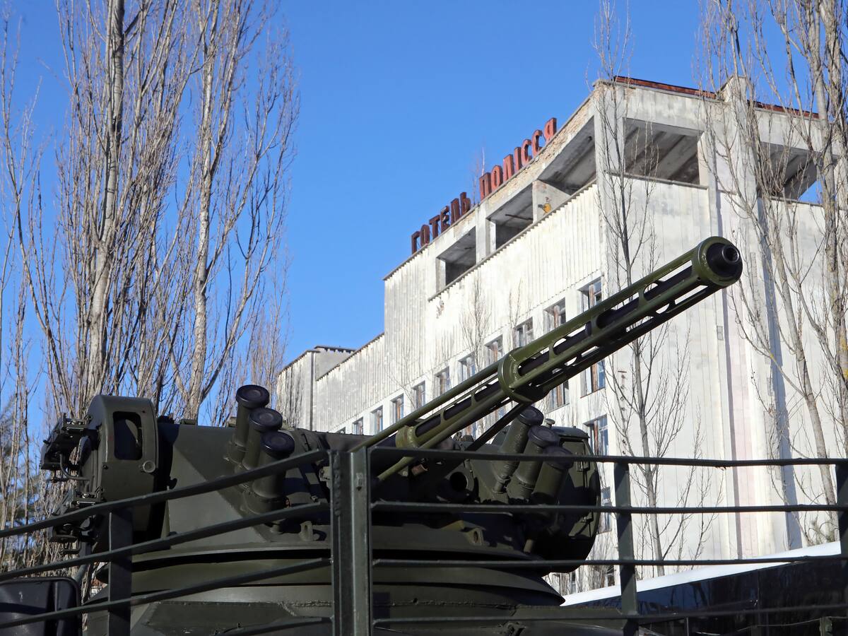 Personal de Chernóbil deja realizar mantenimiento a la planta nuclear