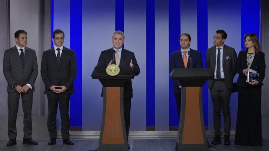 IVán Duque y miembros de su gabinete de gobierno. Foto: Presidencia