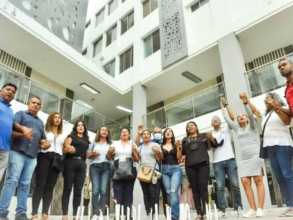 Periodistas del Magdalena realizaron plantón por el asesinato de sus colegas