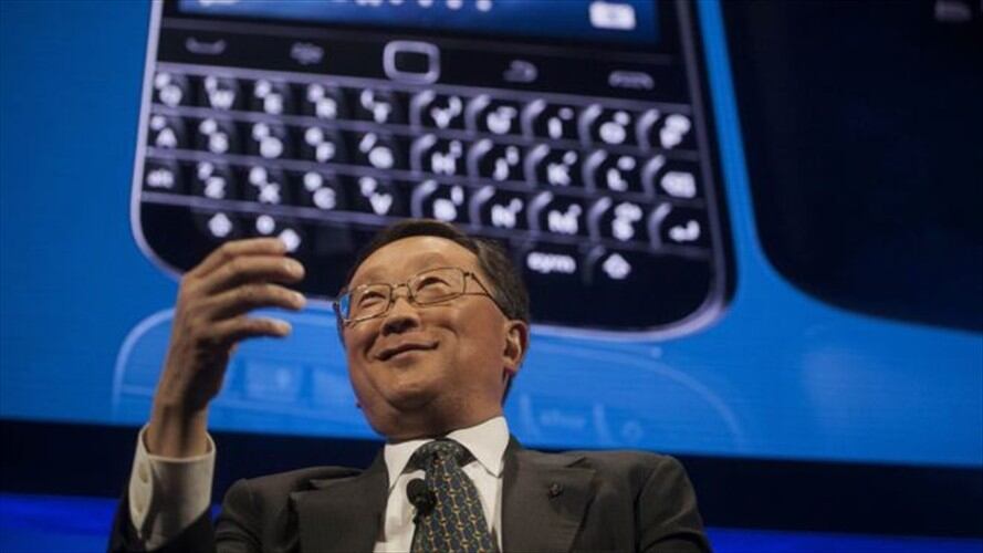 John Chen, CEO de Blackberry, anunció este miércoles que la empresa dejará de fabricar teléfonos móviles. ¿Cuál es su nueva estrategia comercial?. Foto: BBC Mundo