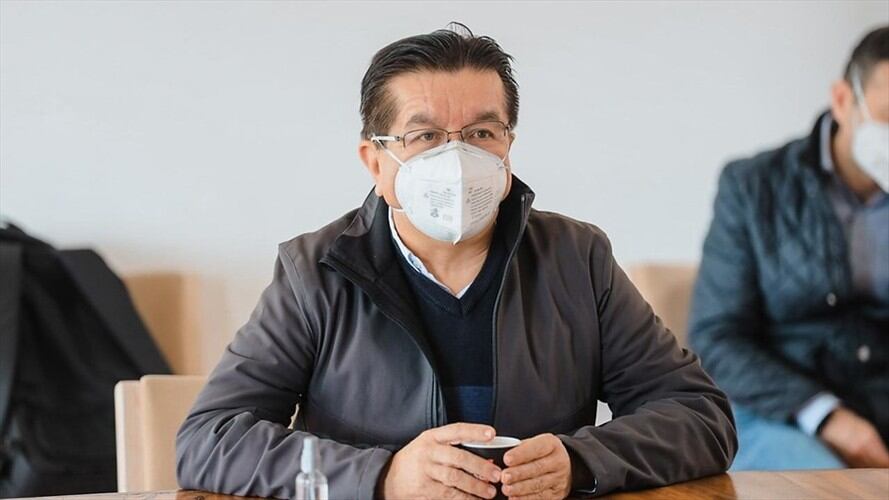 Fernando Ruiz, señaló los riesgos y el impacto que tienen las aglomeraciones y eventos masivos en los contagios de COVID-19. Foto: Colprensa