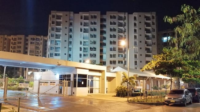 Se confirmó el fallecimiento de un menor de seis años tras caer del quinto piso del conjunto residencial Malibú 1. Foto: Policía de Cartagena
