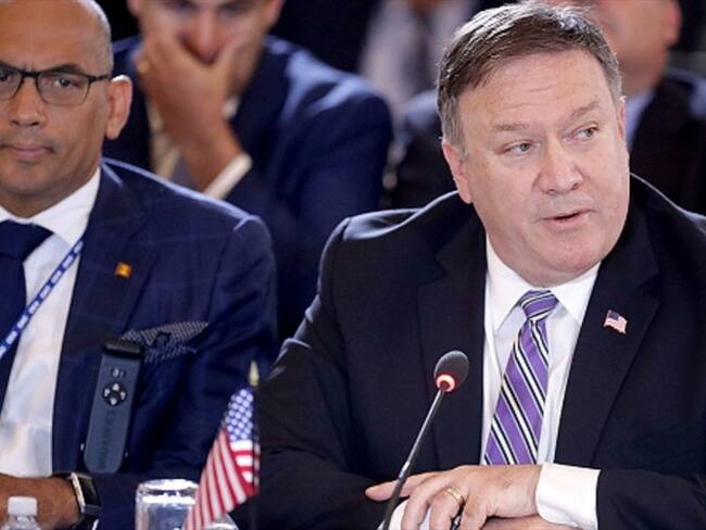 Pompeo pide a todos los países finalizar transacciones financieras con gobierno de Maduro. Foto: Getty Images